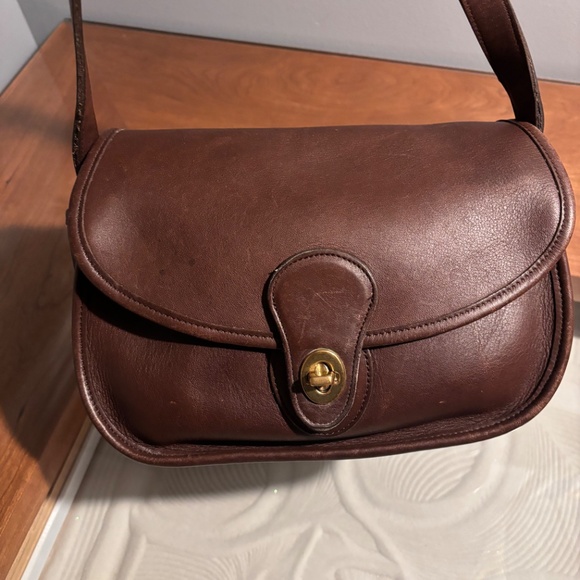 Vintage Coach Prairie Bag Style 9954 in Mahogany - Picture 7 of 16